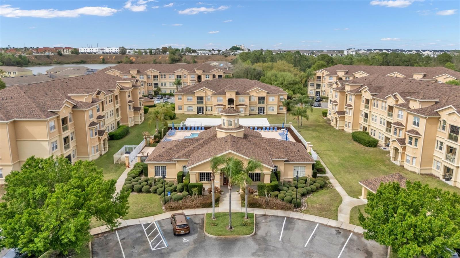 TERRACE RIDGE AT TOWN CENTER EAST CONDO - Residential