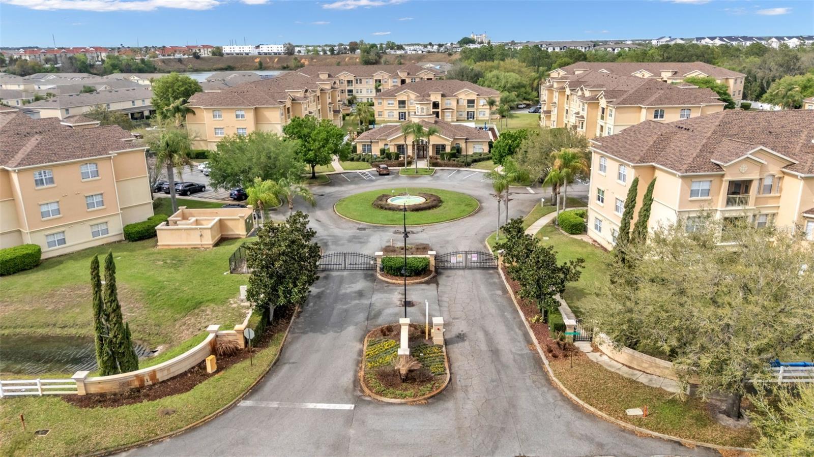 TERRACE RIDGE AT TOWN CENTER EAST CONDO - Residential