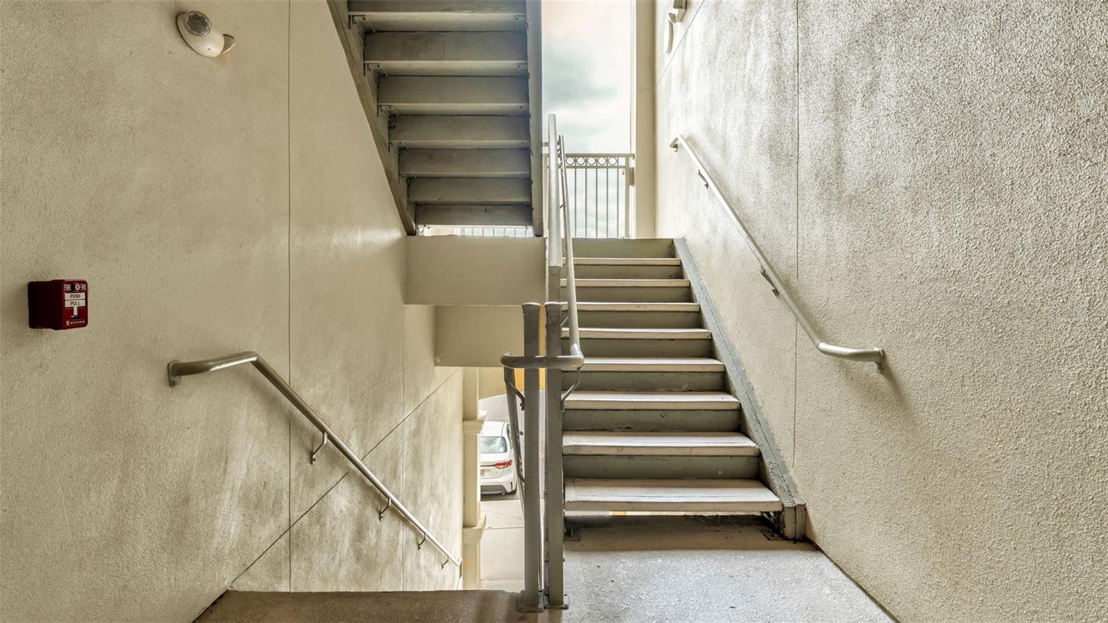 TERRACE RIDGE AT TOWN CENTER EAST CONDO - Residential