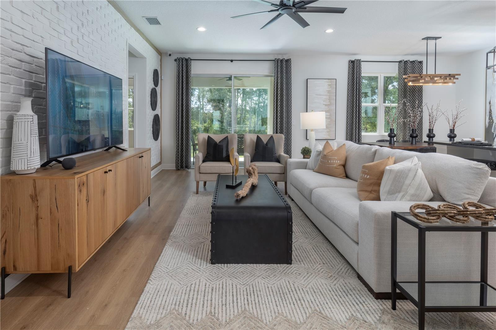 1111 HAPPY FOREST LOOP