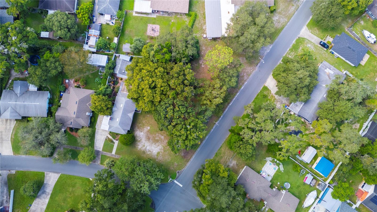 SHORE ACRES LAKE BONNY ADD - Land