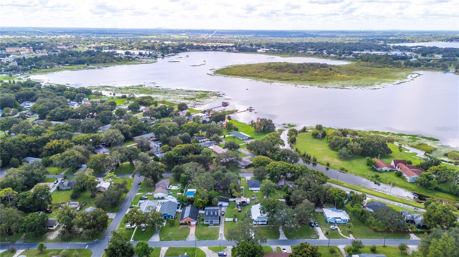 SHORE ACRES LAKE BONNY ADD - Land