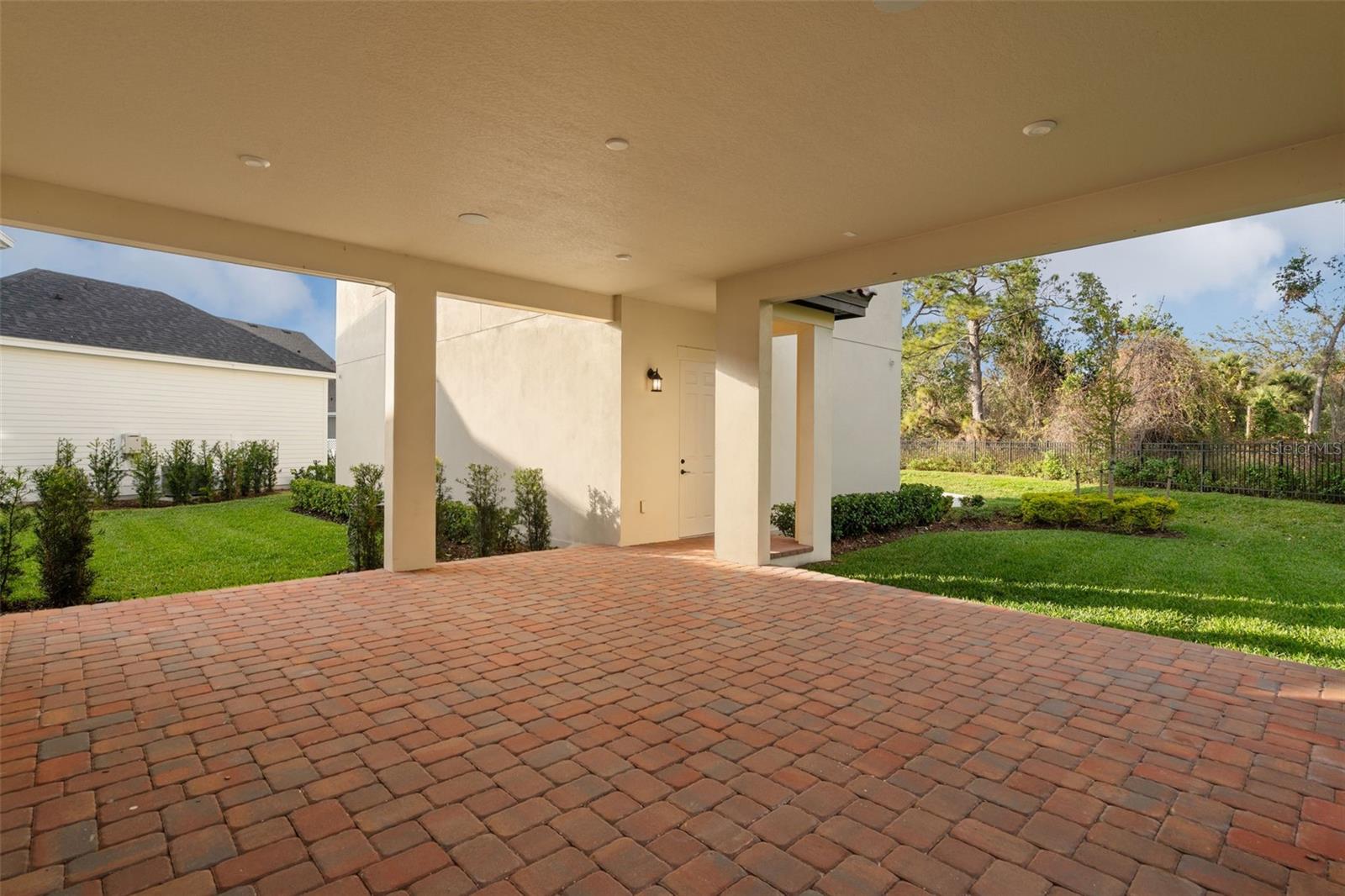 CELEBRATION ISLAND VILLAGE - Residential