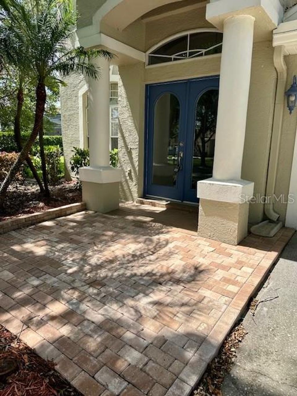 Photo of 10274 Cove Lake Drive, Orlando, FL 32836 (MLS # O6406405)