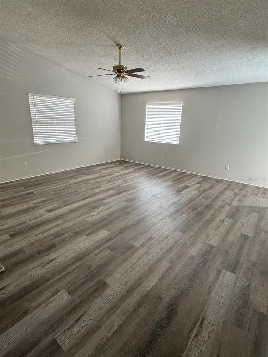 SAXON-MYERS REP PH 02 - Residential Lease