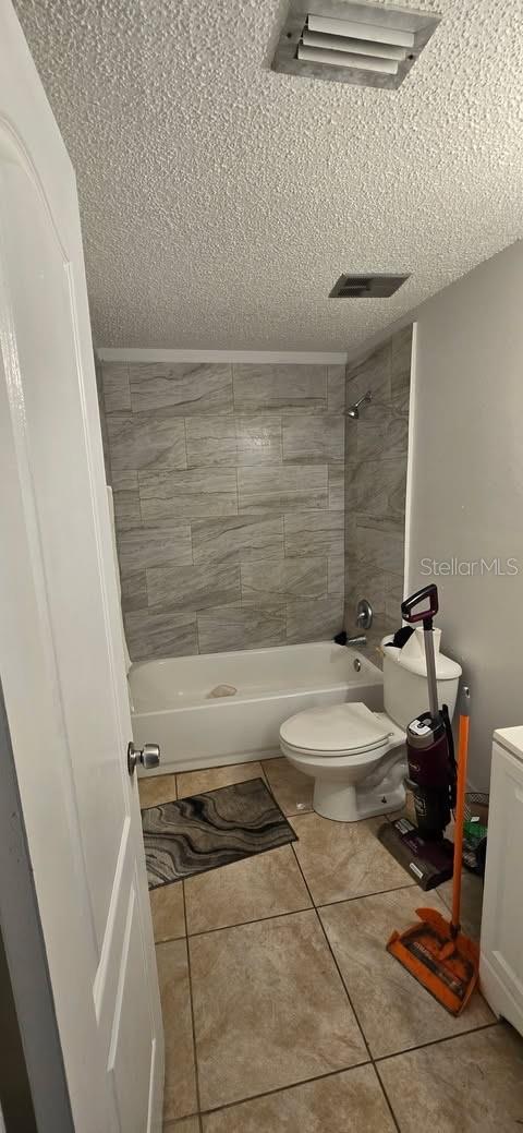 CAYMAN PARK - Residential Income