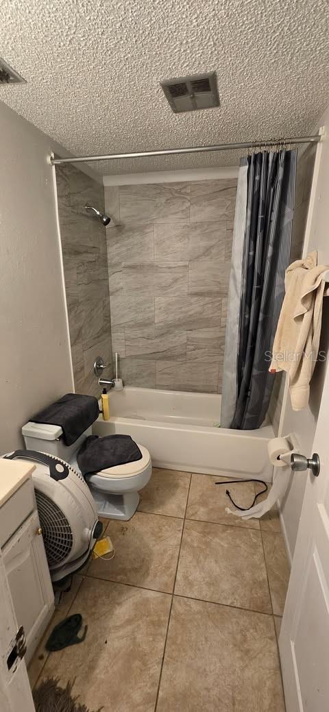 CAYMAN PARK - Residential Income