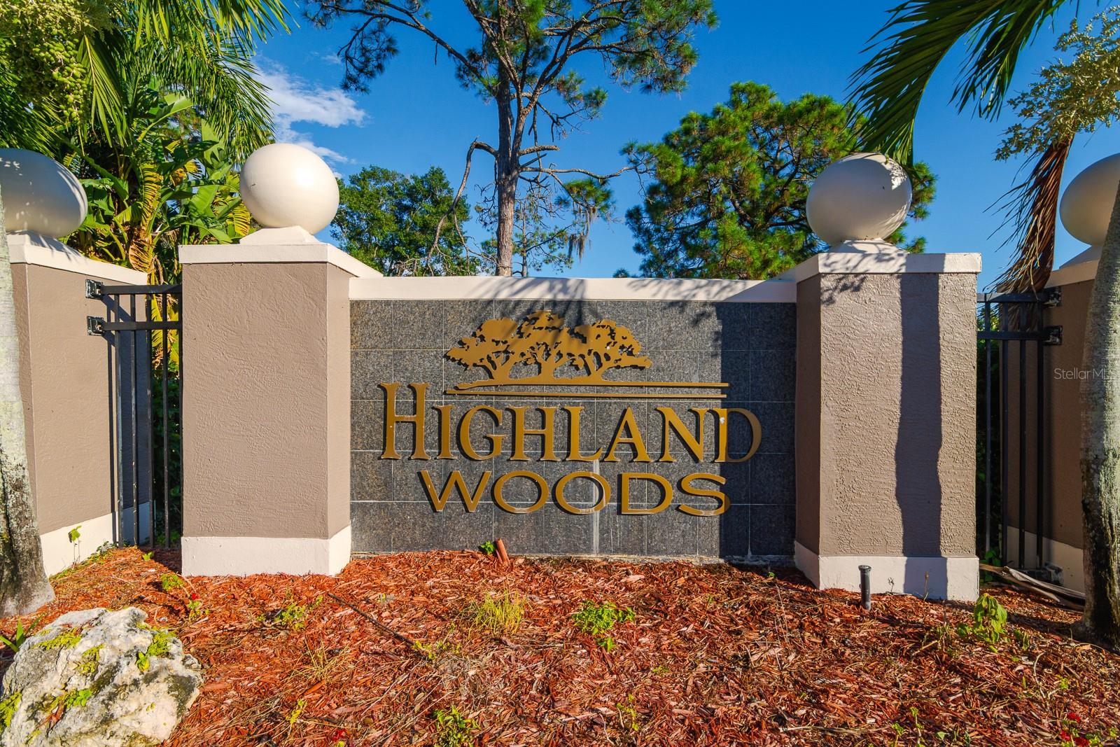 HIGHLAND WOODS SUB - Residential