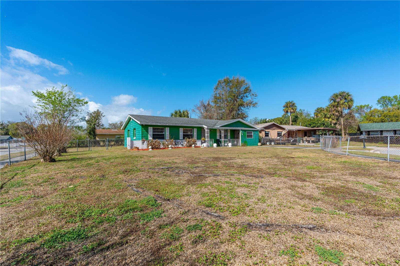 CEDAR POINT - Residential