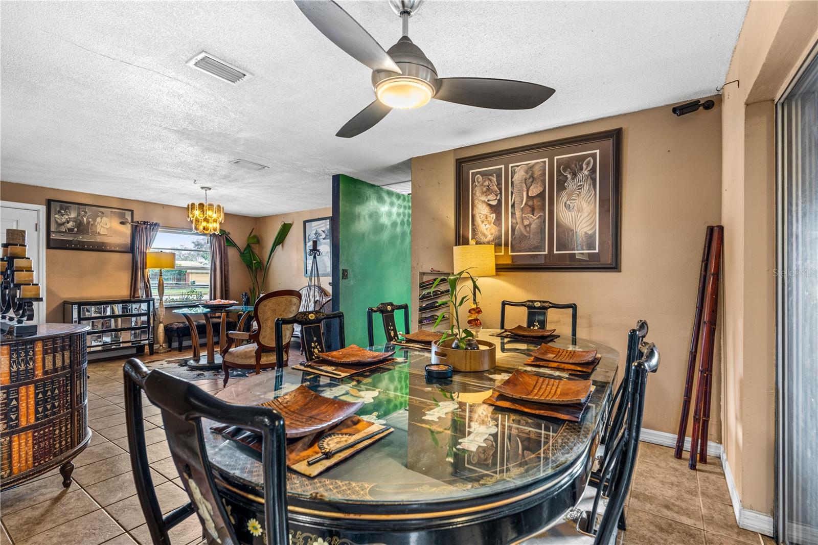 CEDAR POINT - Residential