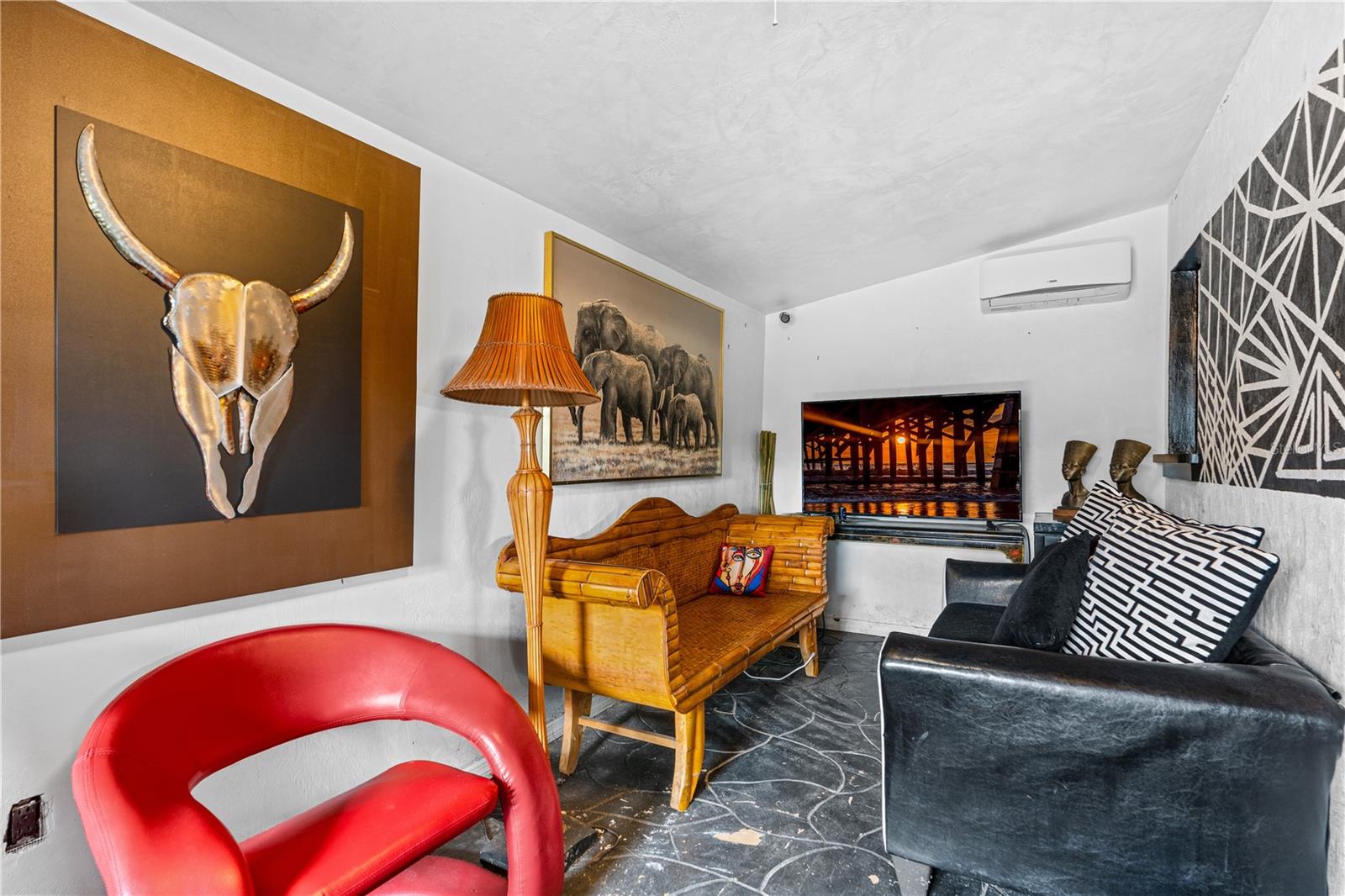 CEDAR POINT - Residential