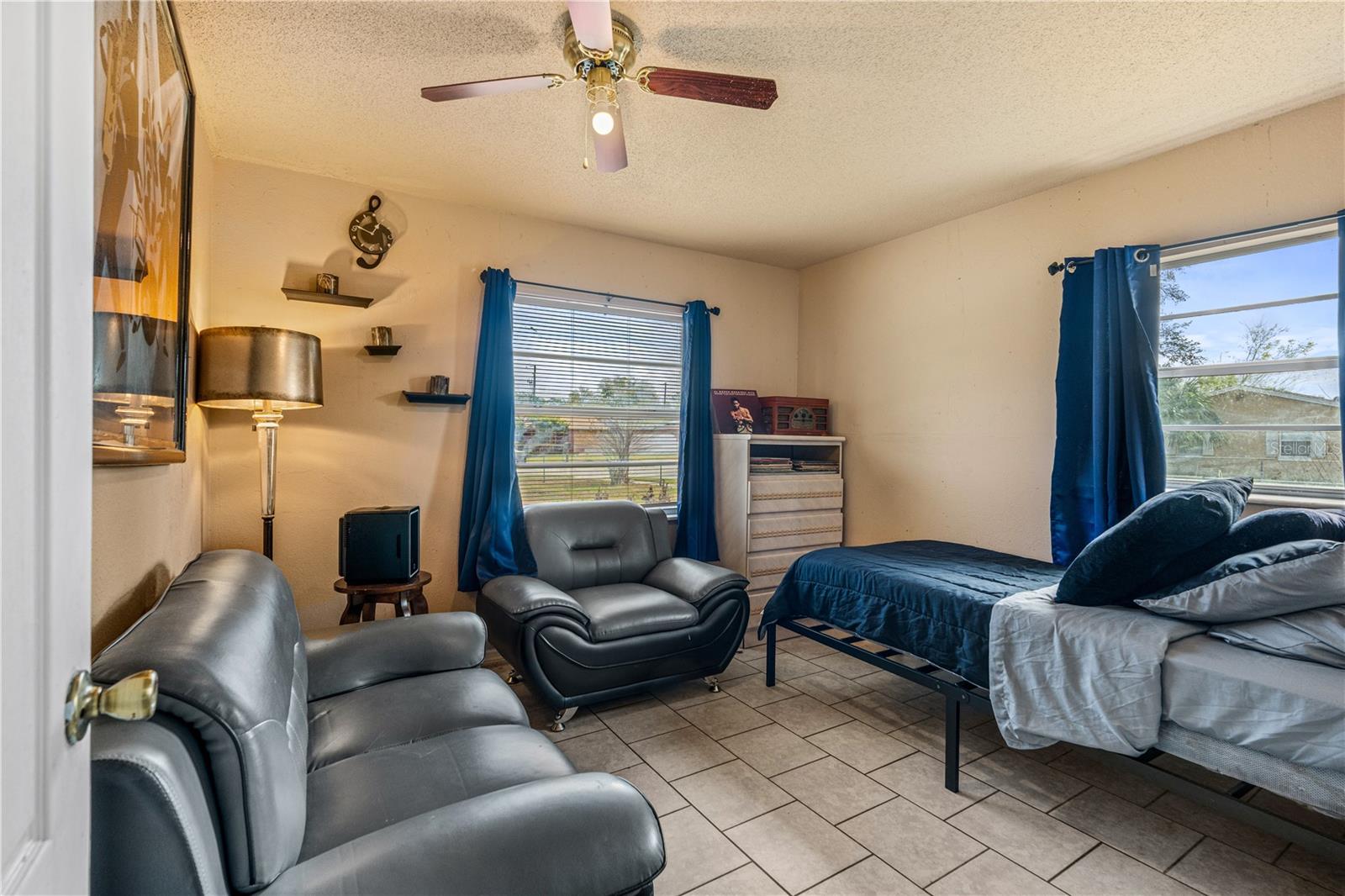 CEDAR POINT - Residential