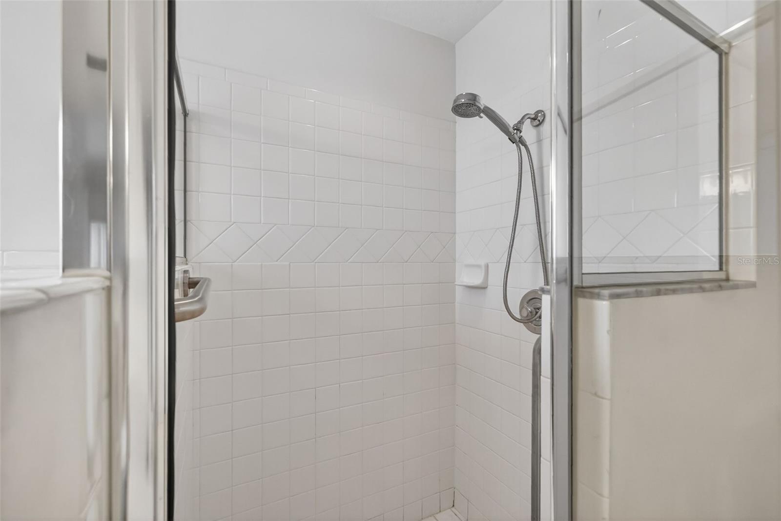 KINGS COVE UNIT 07 TR A-C - Residential