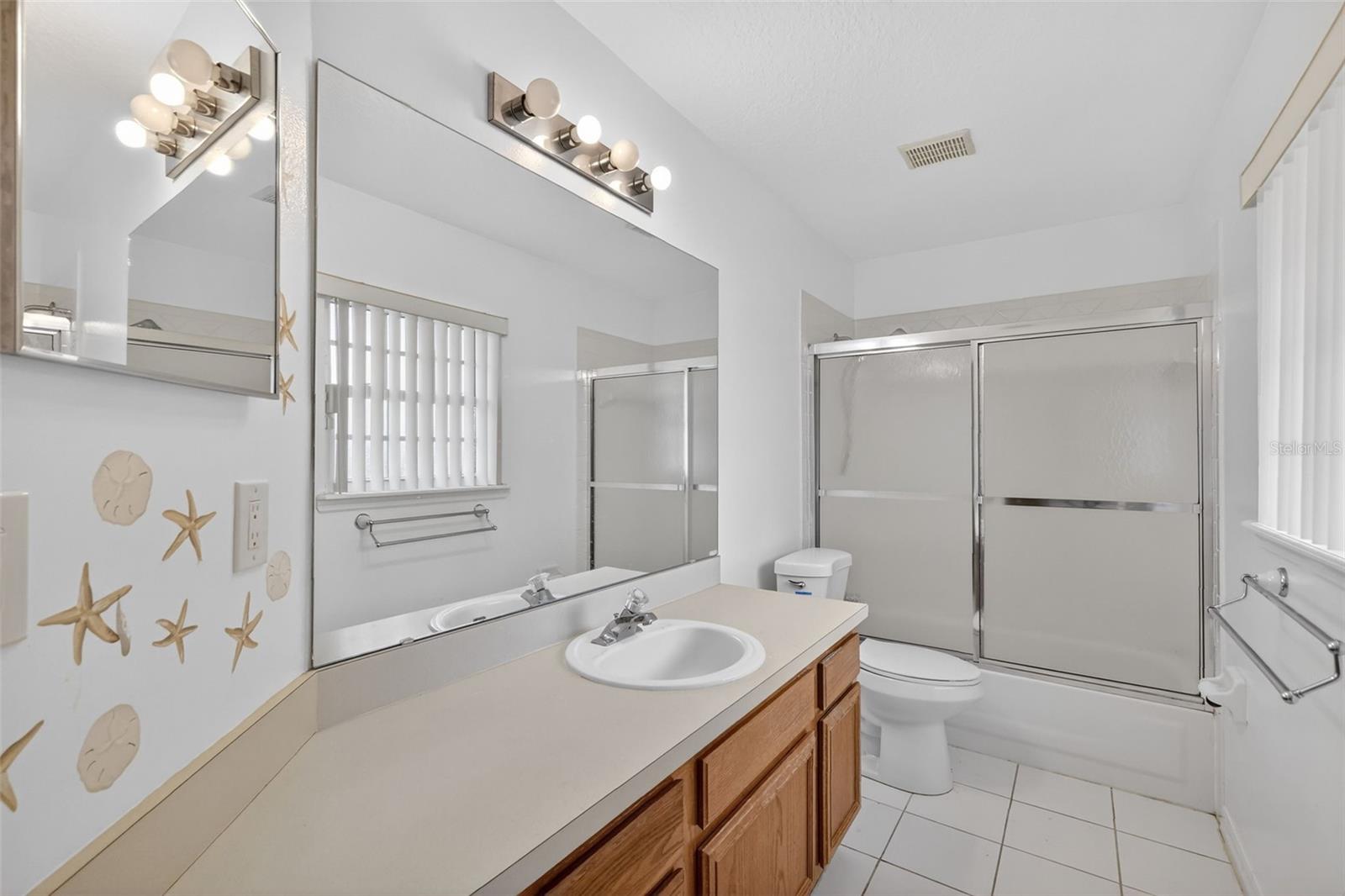 KINGS COVE UNIT 07 TR A-C - Residential