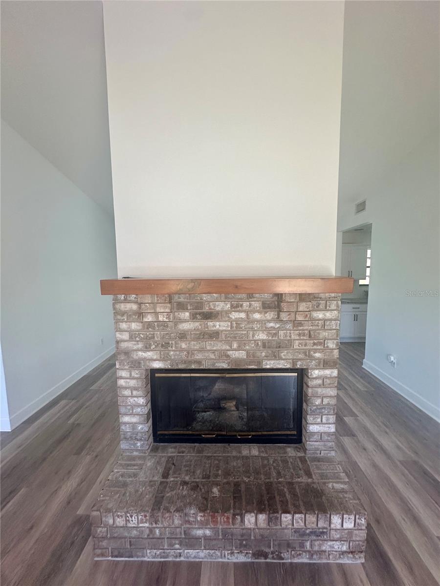 STONEGATE - Residential