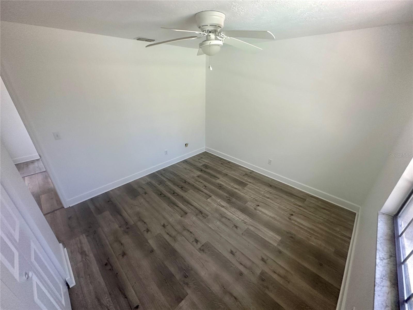 STONEGATE - Residential