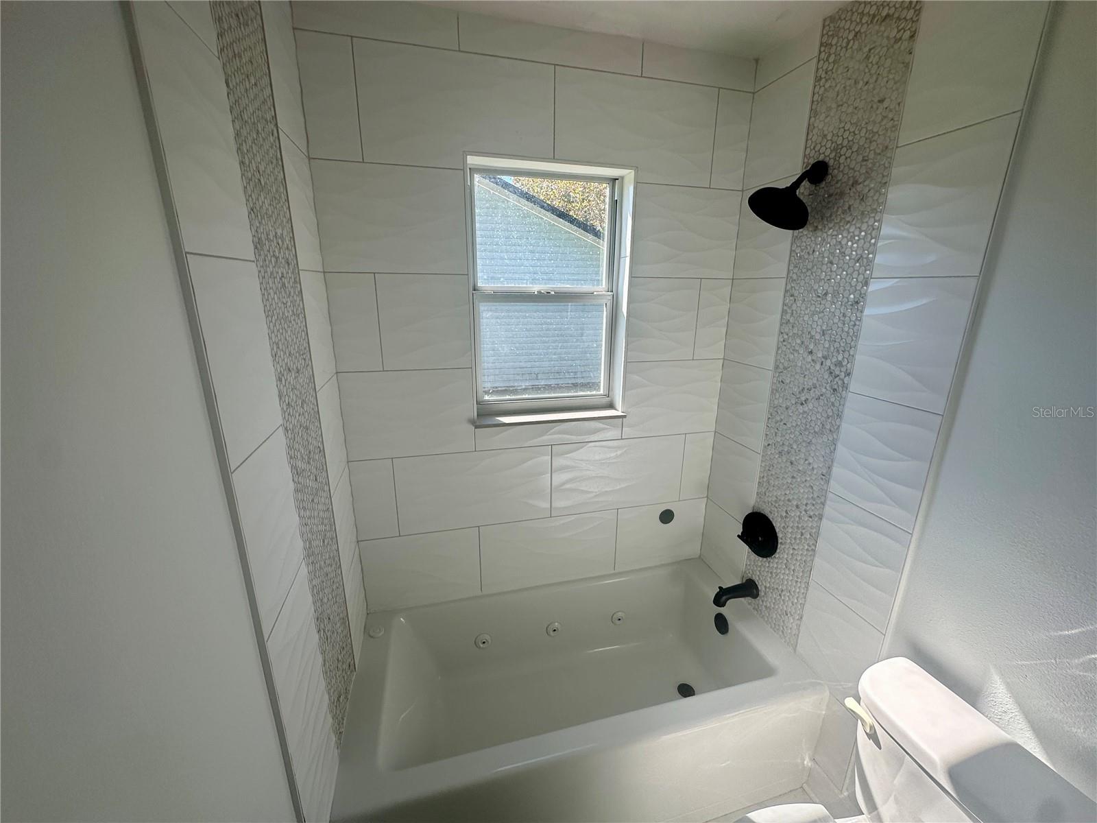 STONEGATE - Residential