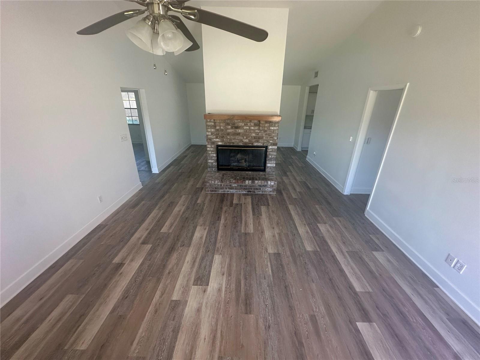 STONEGATE - Residential