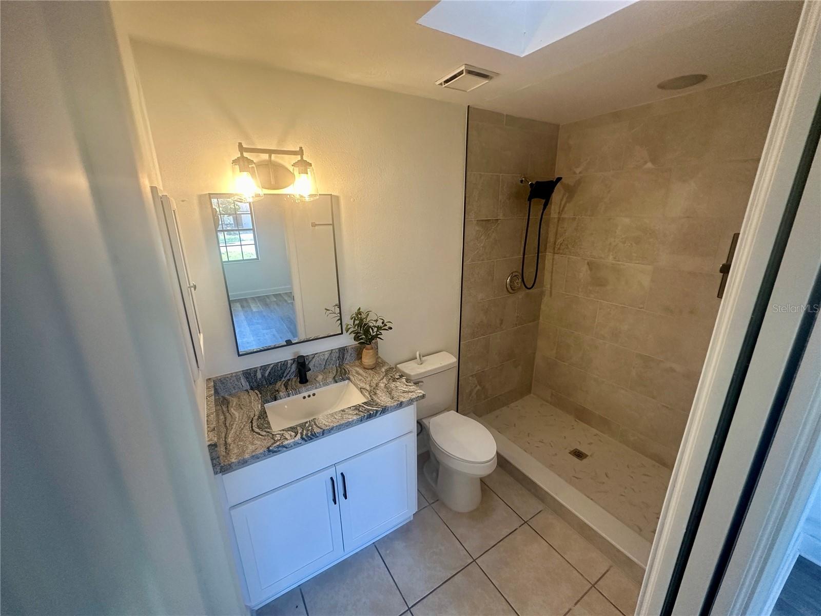 STONEGATE - Residential