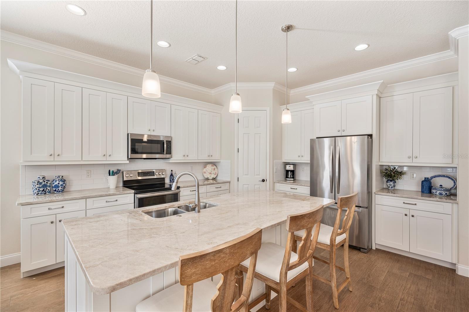 CHRISTINA CHASE - Residential