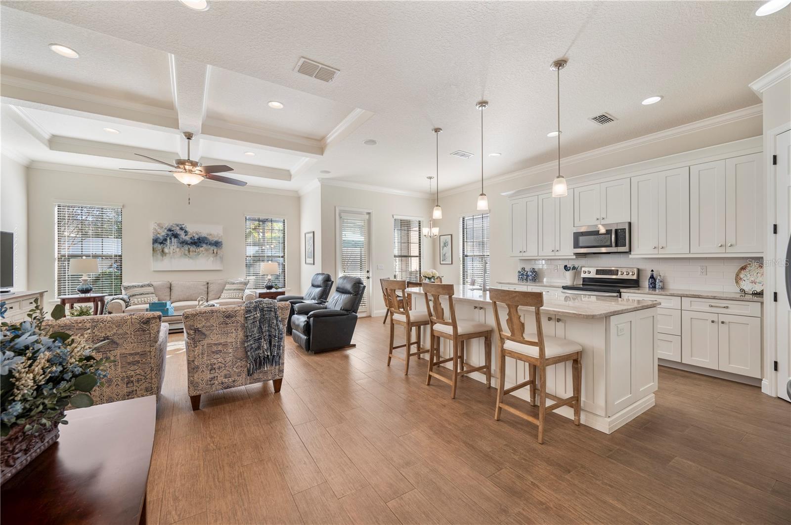 CHRISTINA CHASE - Residential