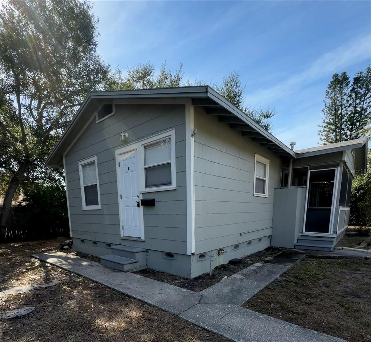 CROMWELL HEIGHTS - Residential Lease