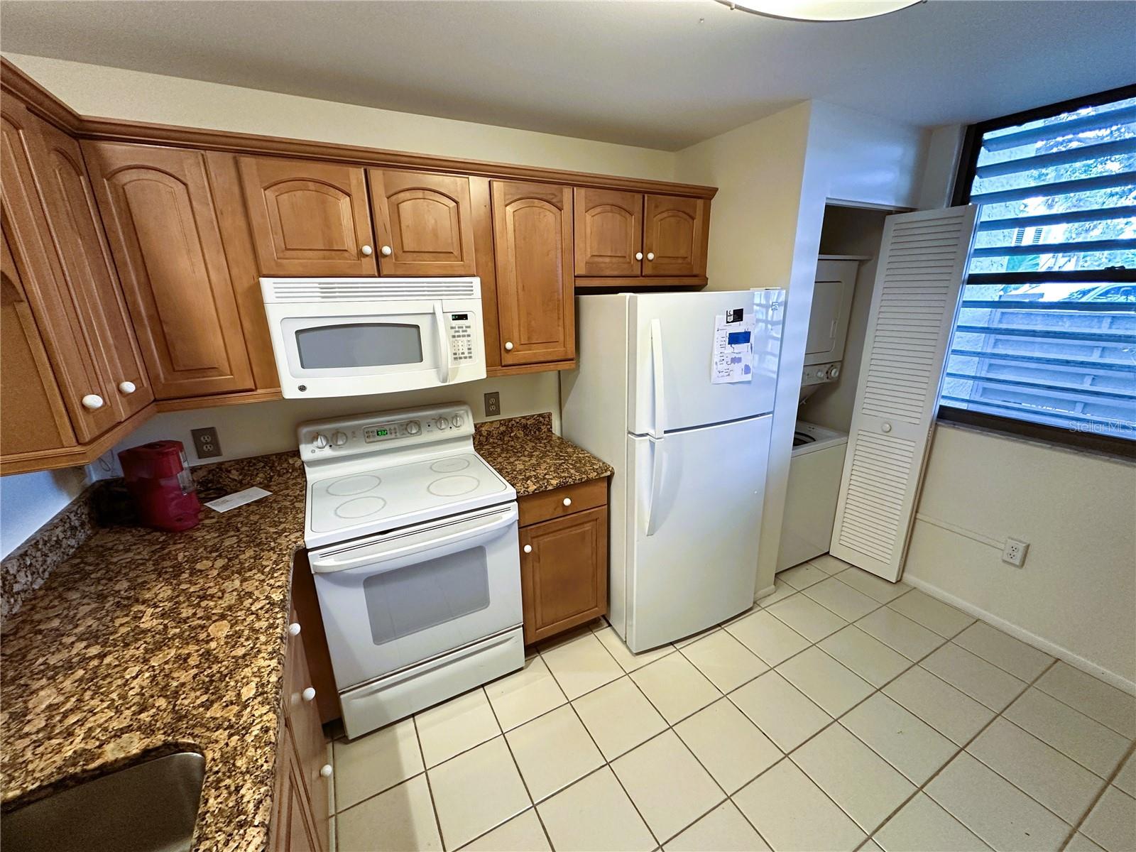 645 WOODLAWN DRIVE