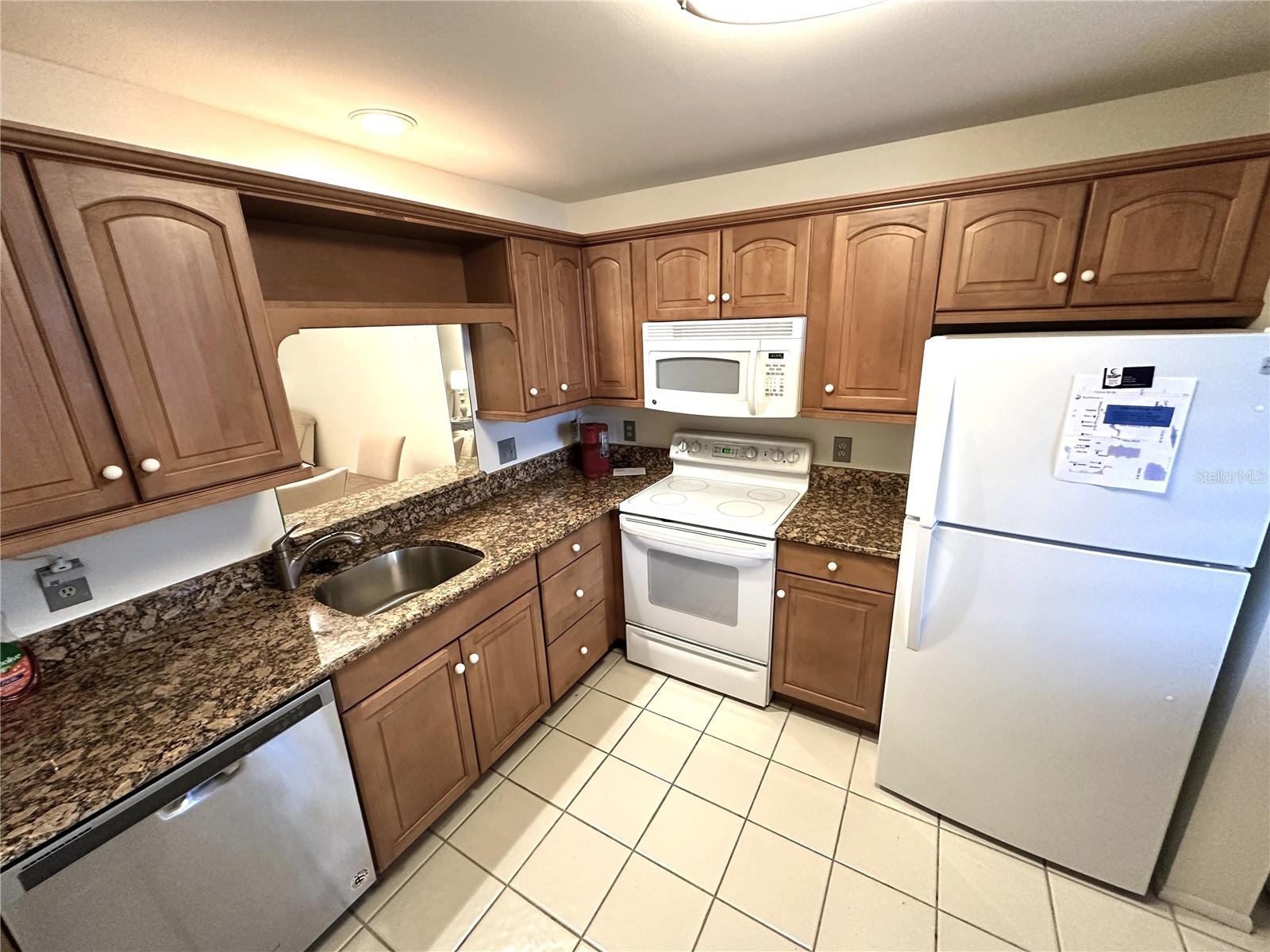 645 WOODLAWN DRIVE