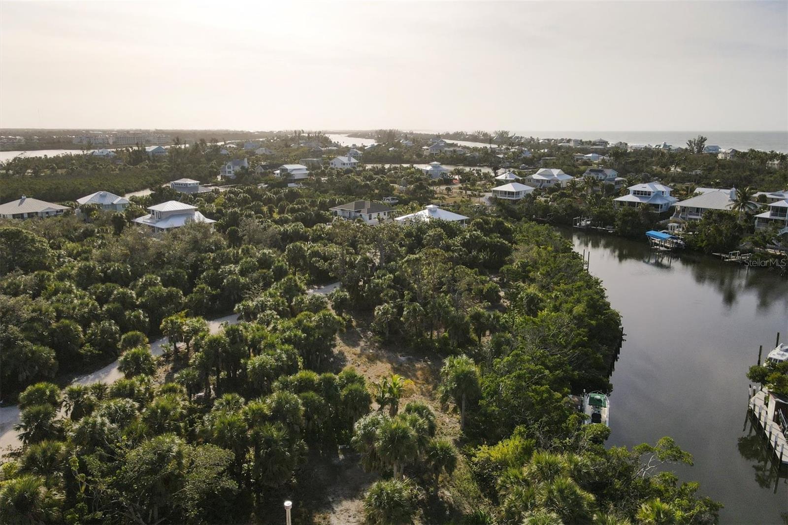 PALM ISLAND ESTATES - Land