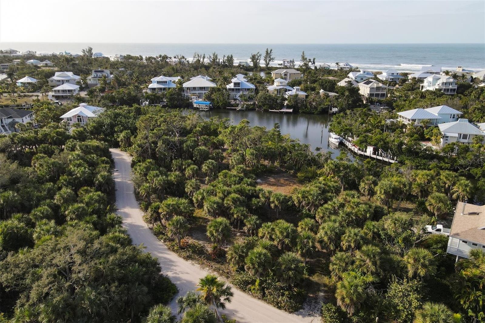 PALM ISLAND ESTATES - Land