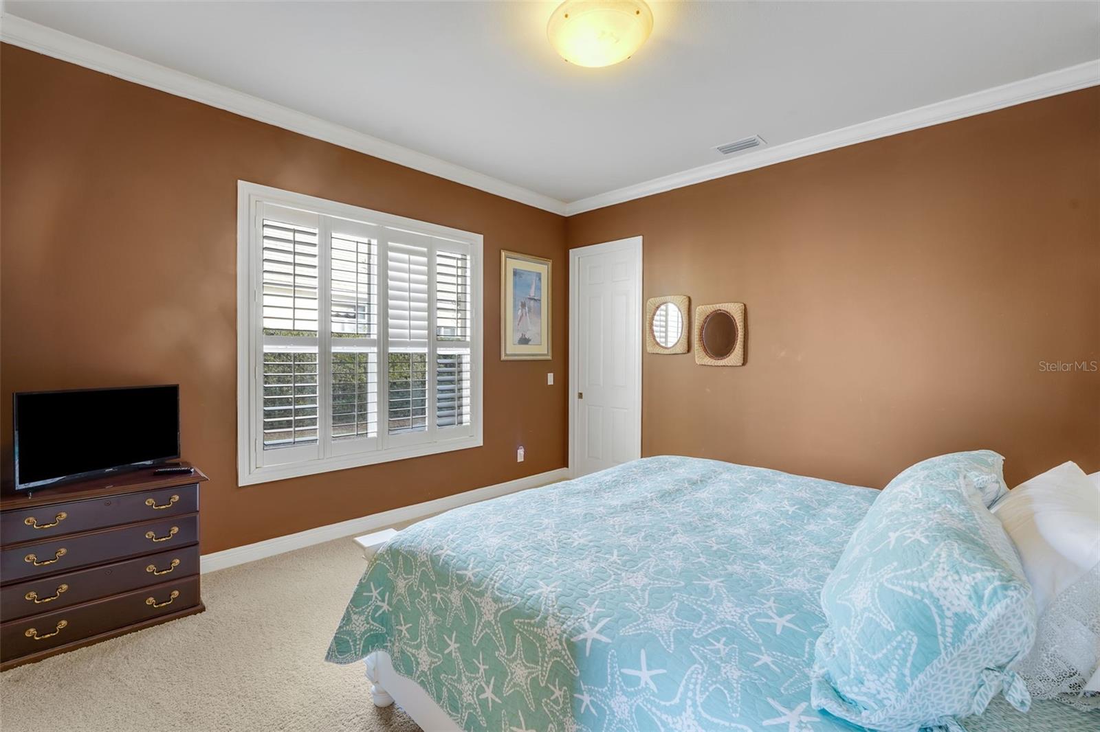 ALAQUA LAKES - Residential