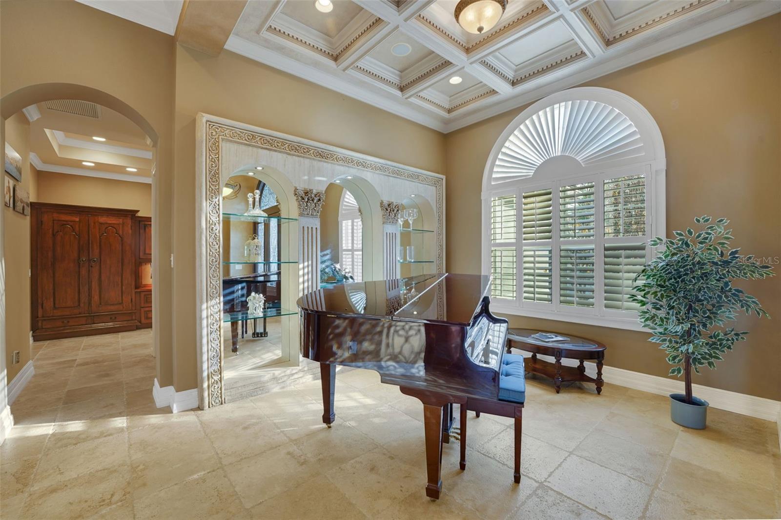 ALAQUA LAKES - Residential