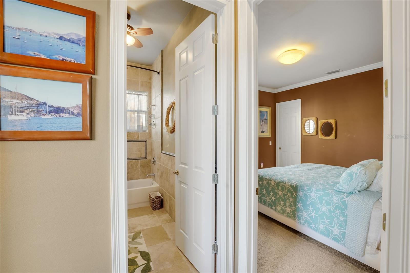 ALAQUA LAKES - Residential