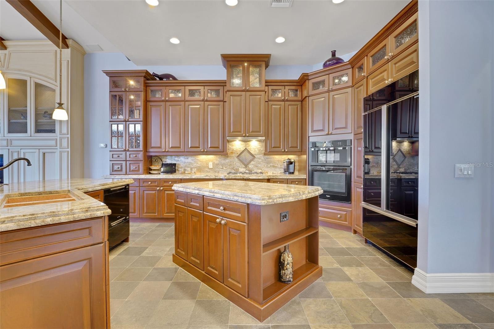 ALAQUA LAKES - Residential