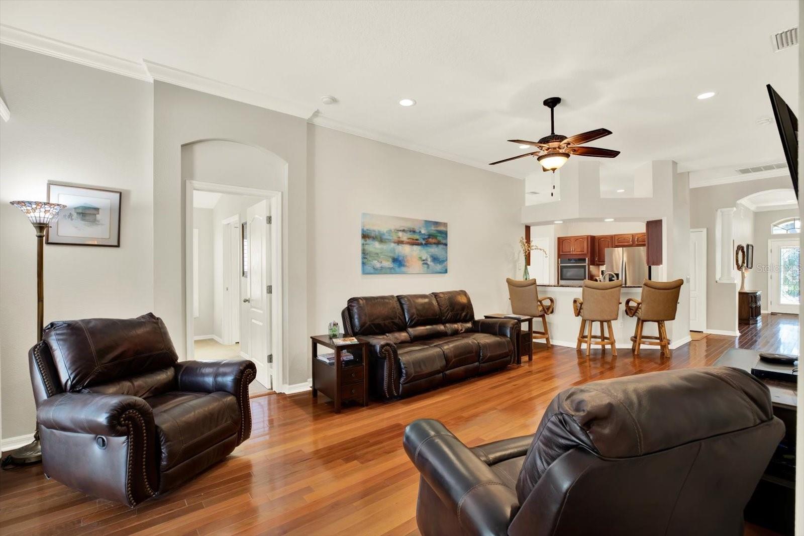 WILDERNESS LAKE PRES - Residential