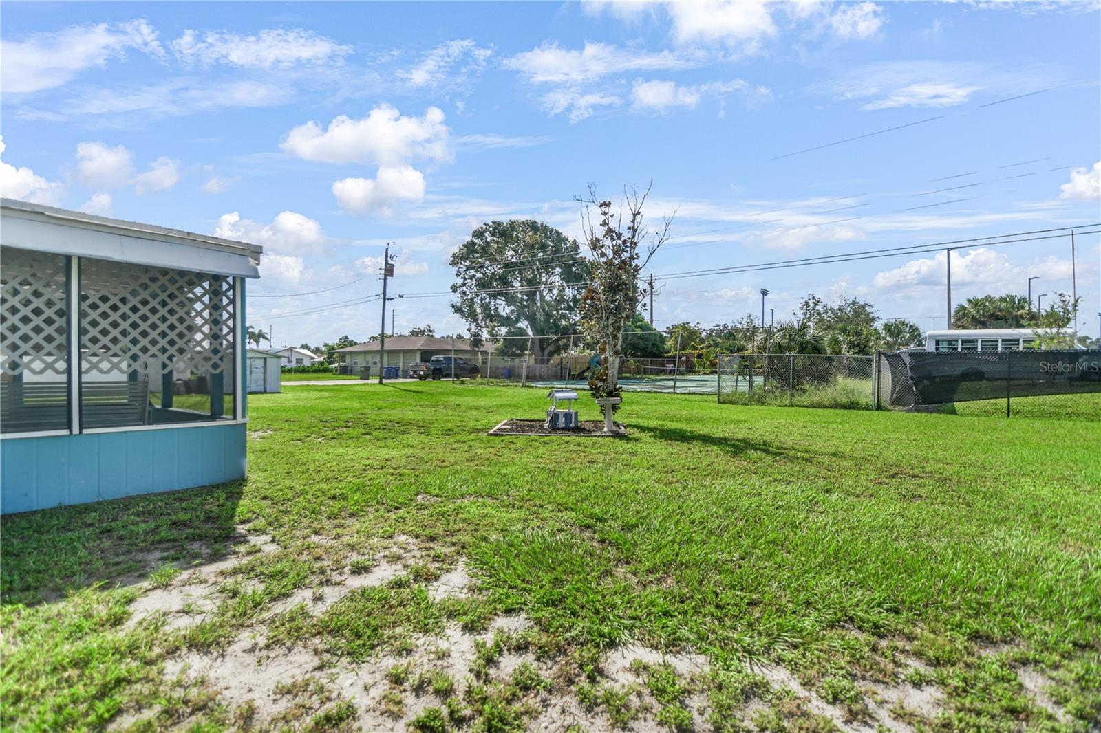 CEDAR MANOR - Residential