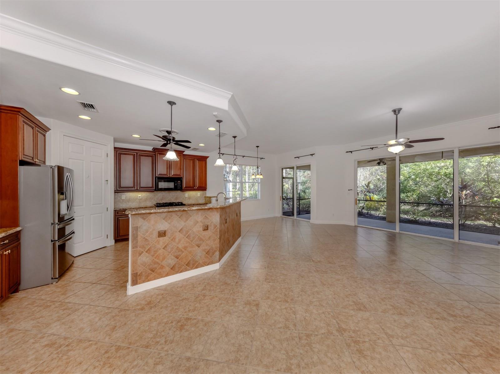 VENETIAN GOLF & RIVER CLUB - Residential