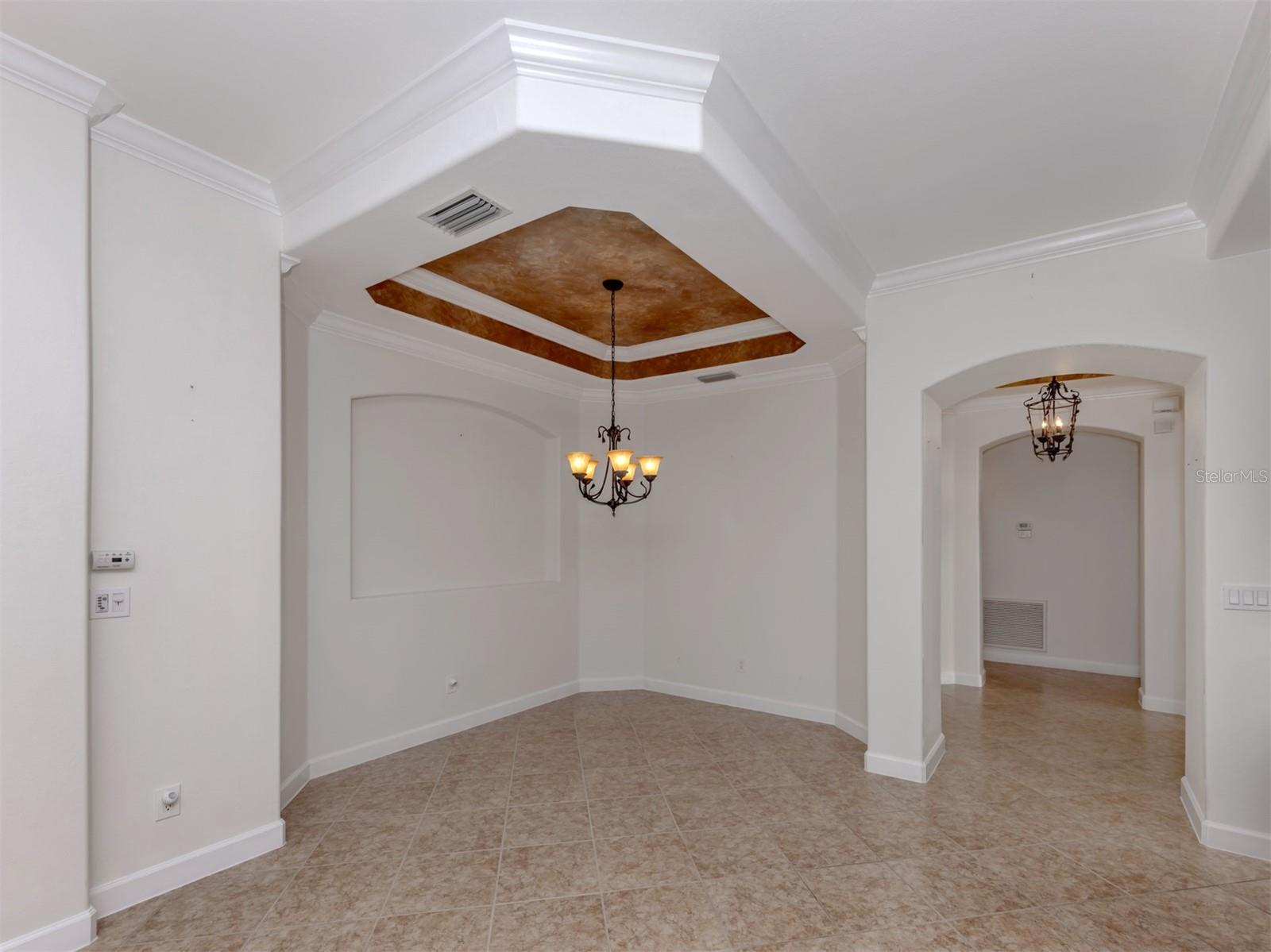 VENETIAN GOLF & RIVER CLUB - Residential