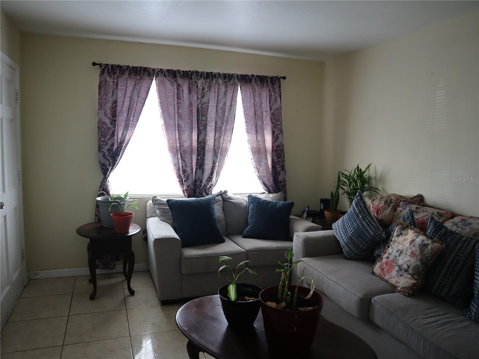 DELTONA LAKES UNIT 06 - Residential