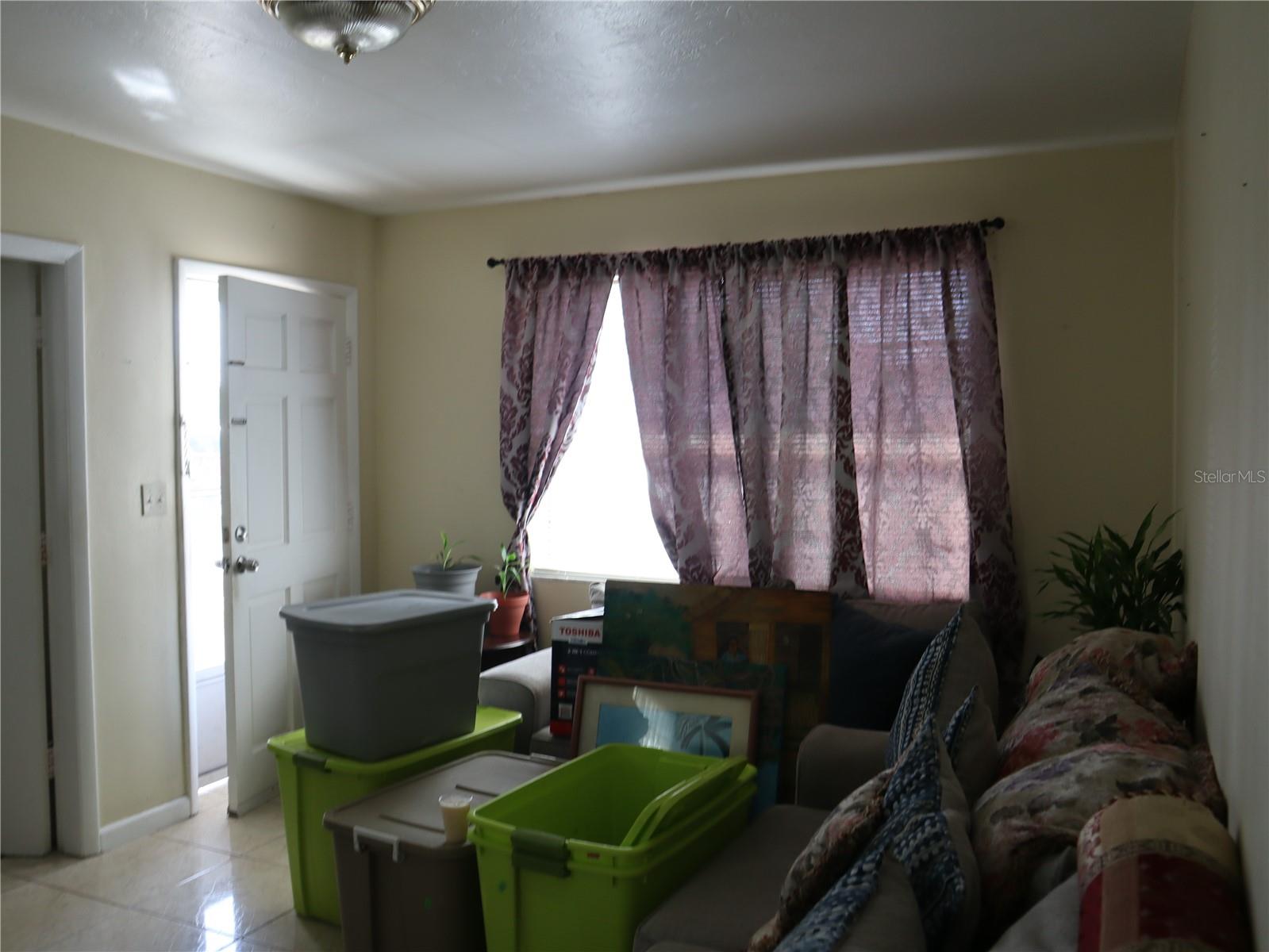 DELTONA LAKES UNIT 06 - Residential