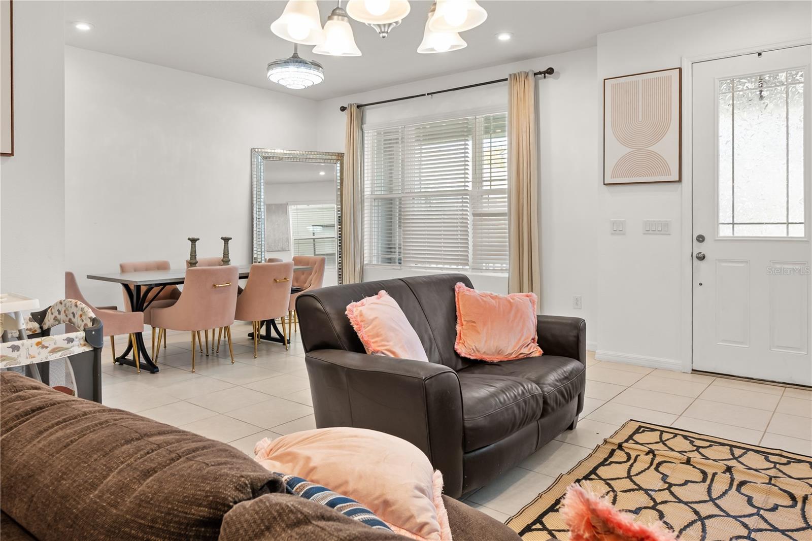 2276 CENTERRA LOOP