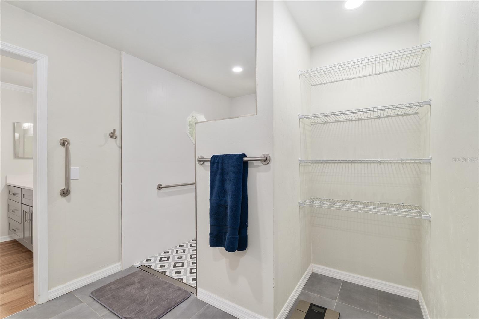 QUARRIES - Residential