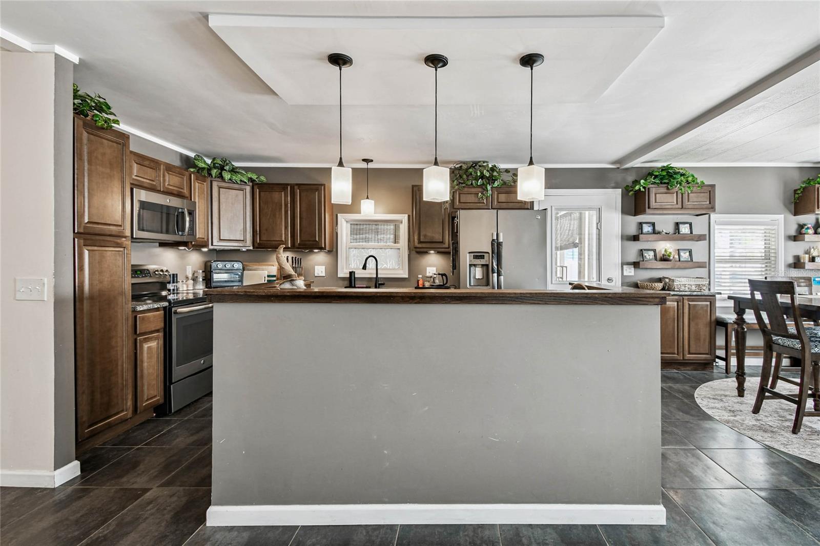 CASA LOMA MOBILEHOME - Residential