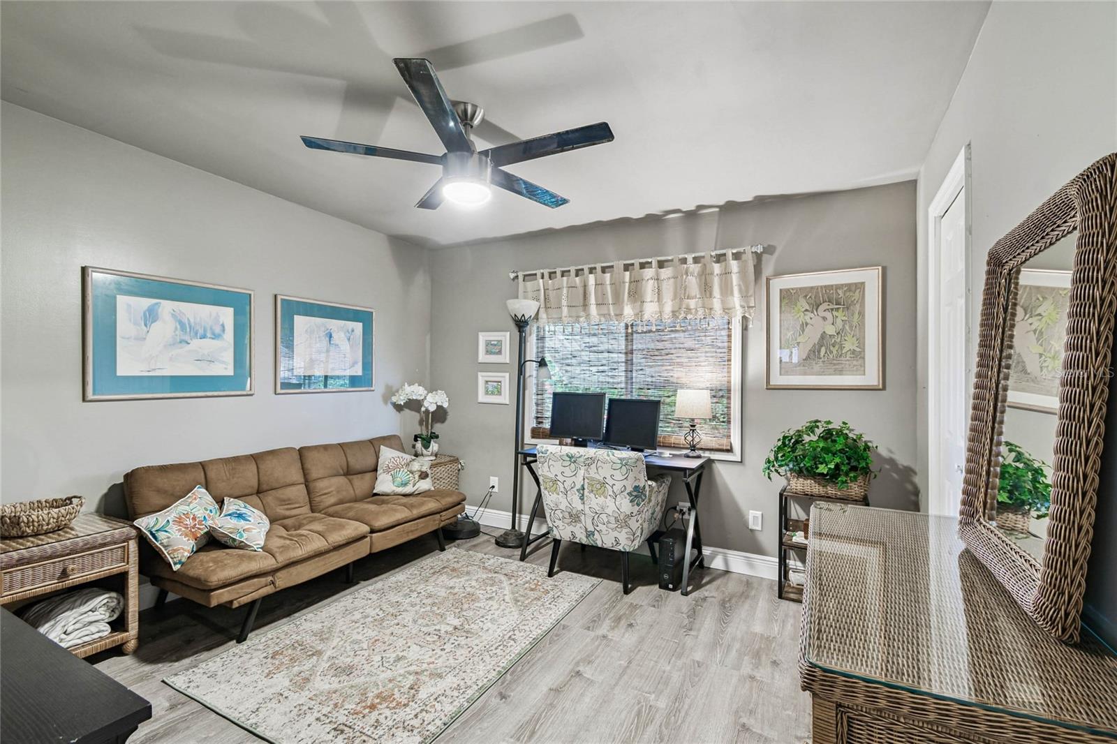 CASA LOMA MOBILEHOME - Residential