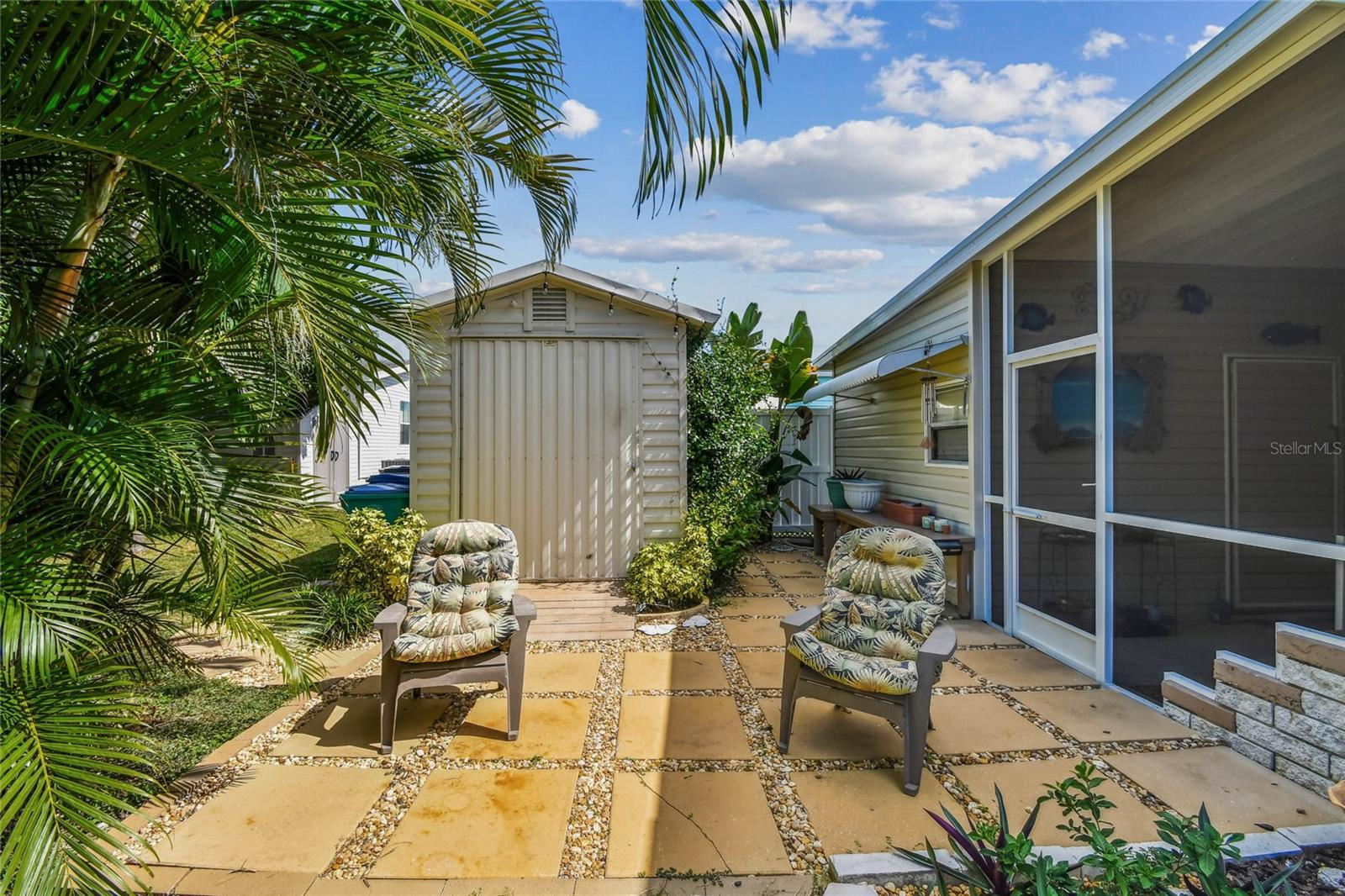 CASA LOMA MOBILEHOME - Residential