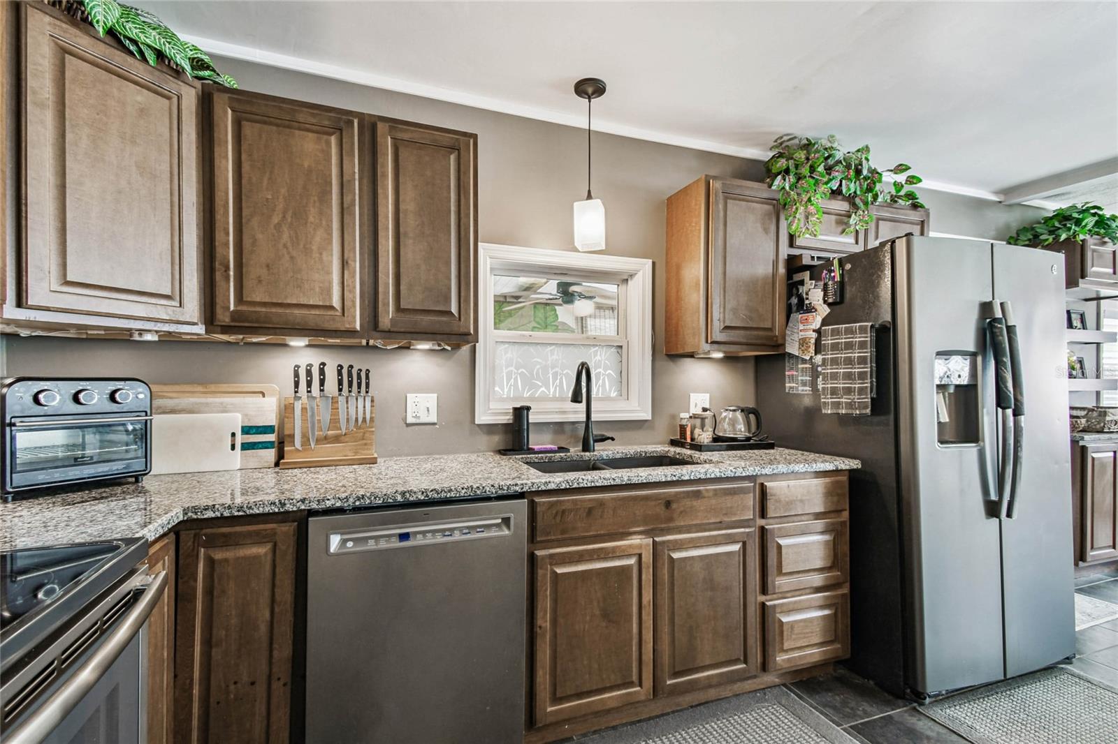 CASA LOMA MOBILEHOME - Residential