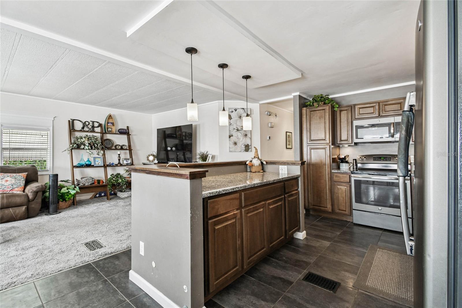 CASA LOMA MOBILEHOME - Residential