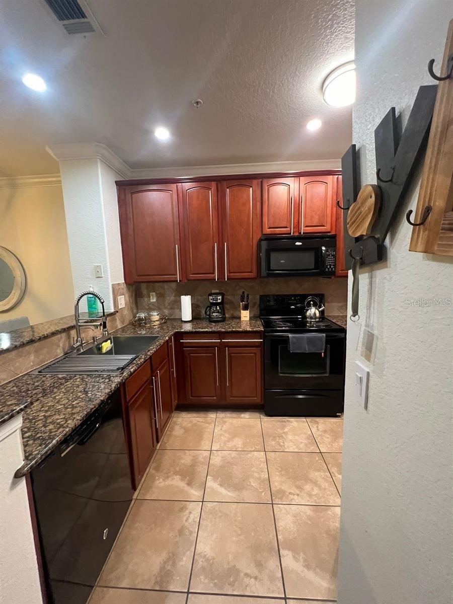 BELLA PIAZZA - Residential