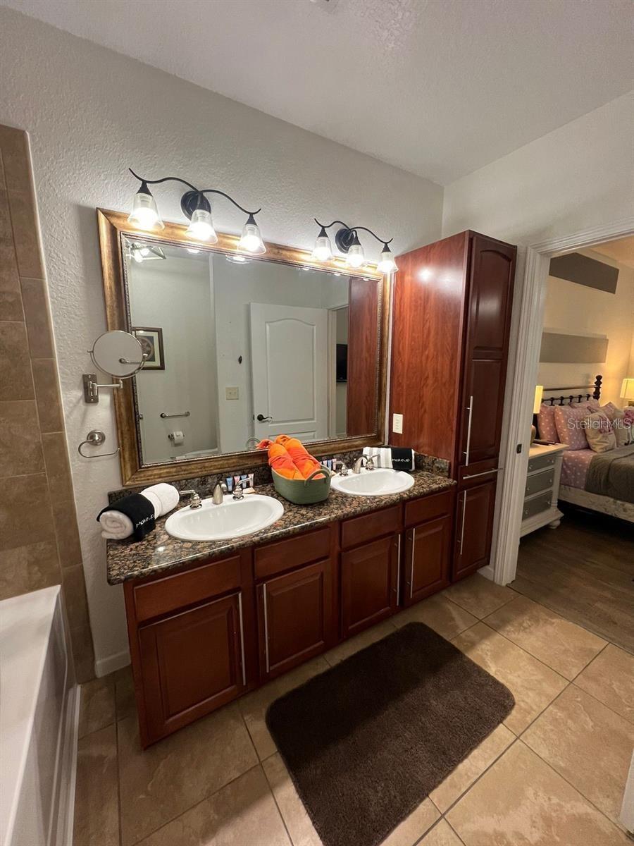 BELLA PIAZZA - Residential