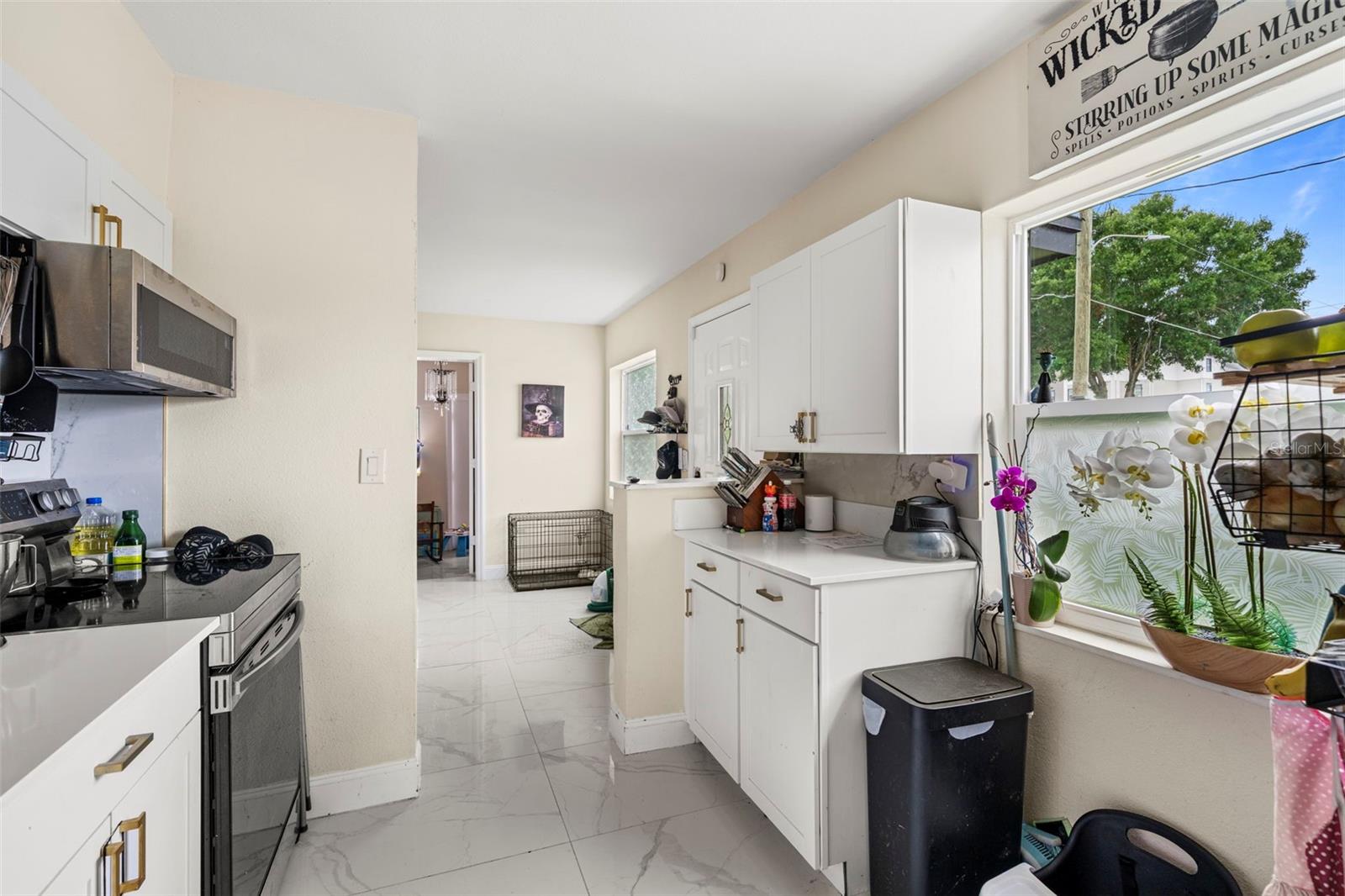LAKE LAWNE SHORES - Residential